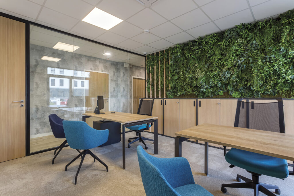 exemple d'aménagement mobilier en flex office.